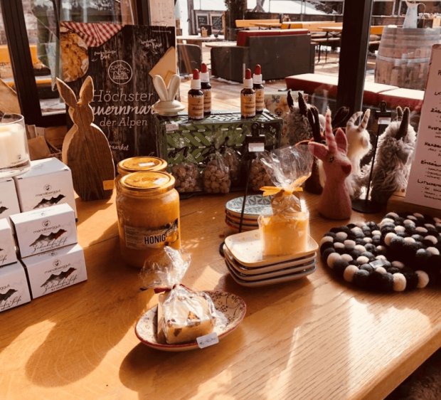 Bauermarkt in Kleinarl auf der Sch&uuml;ttalm