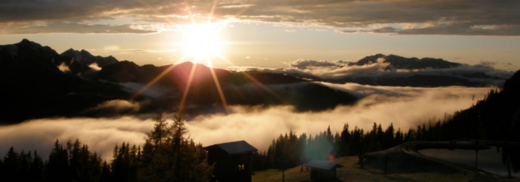 Sonnenuntergang auf der Alm in Kleinarl